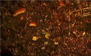 Crowda cheer in Egypt