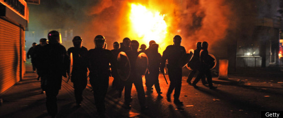 LONDON-RIOTS