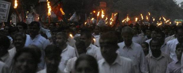 Supporters of Anna gather in front of Teehar Jail