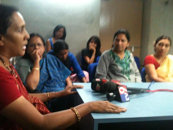 ఫేస్ బుక్ రాతలపై హైద్రాబాద్ లో మహిళల ప్రెస్ మీట్ (ఫొటో: ఫేస్ బుక్)