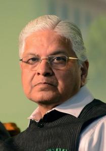 న్యాయ మంత్రి అశ్విని కుమార్