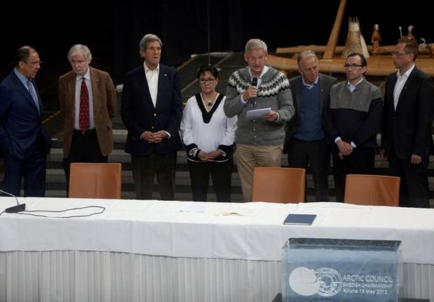 ఆర్కిటిక్ కౌన్సిల్ సమావేశాల్లో వివిధ దేశాల ప్రతినిధులు
