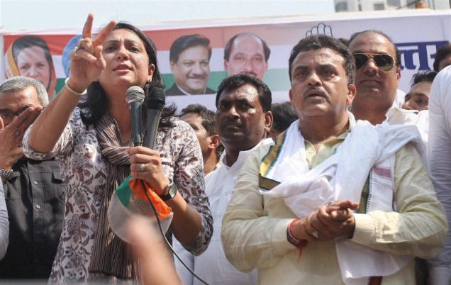Congress MPs Priya Dutt and Sanjay Nirupam
