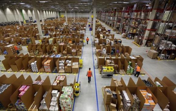 Amazon's logistics centre in Graben