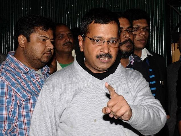 Arvind at Manish Sisodia's Residence
